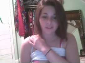 Adorable teen finger herself on webcam - whorecams.net