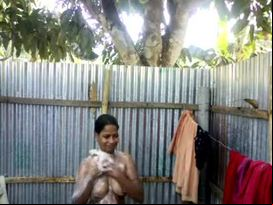 Bangladeshii girl body
